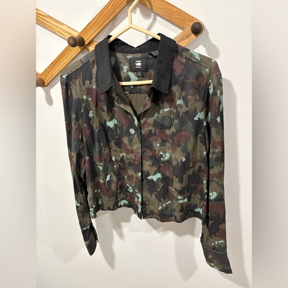 G STAR RAW VODAN CAMO CROP BUTTON UP SHIRT - Picture 2 of 12